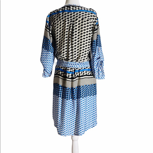 NWT**Gorgeous Belted Shirt Dress**Small - Picture 8 of 11